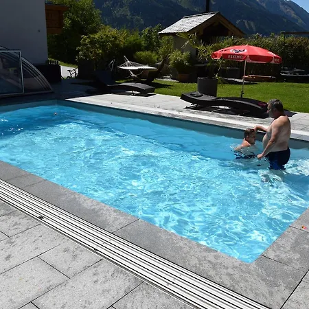 Eisbauer Фермерский дом