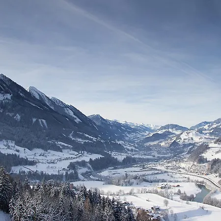 Eisbauer Фермерский дом *
